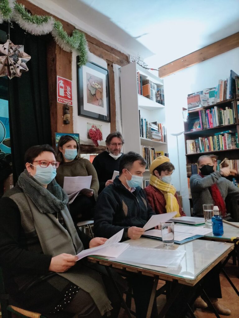 Interpretación en grupo